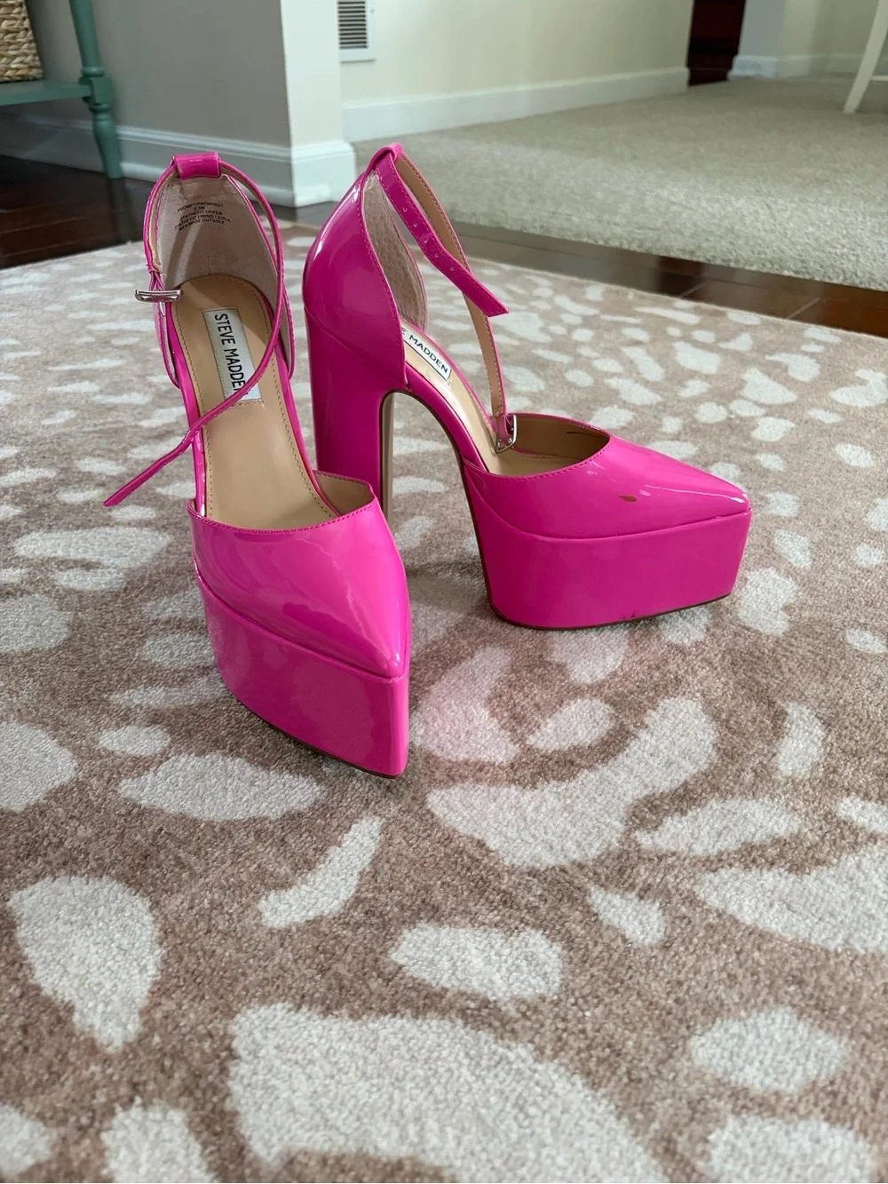 Steve Madden Prompt Patent Fuchsia Platform Ankle-Strap Heels